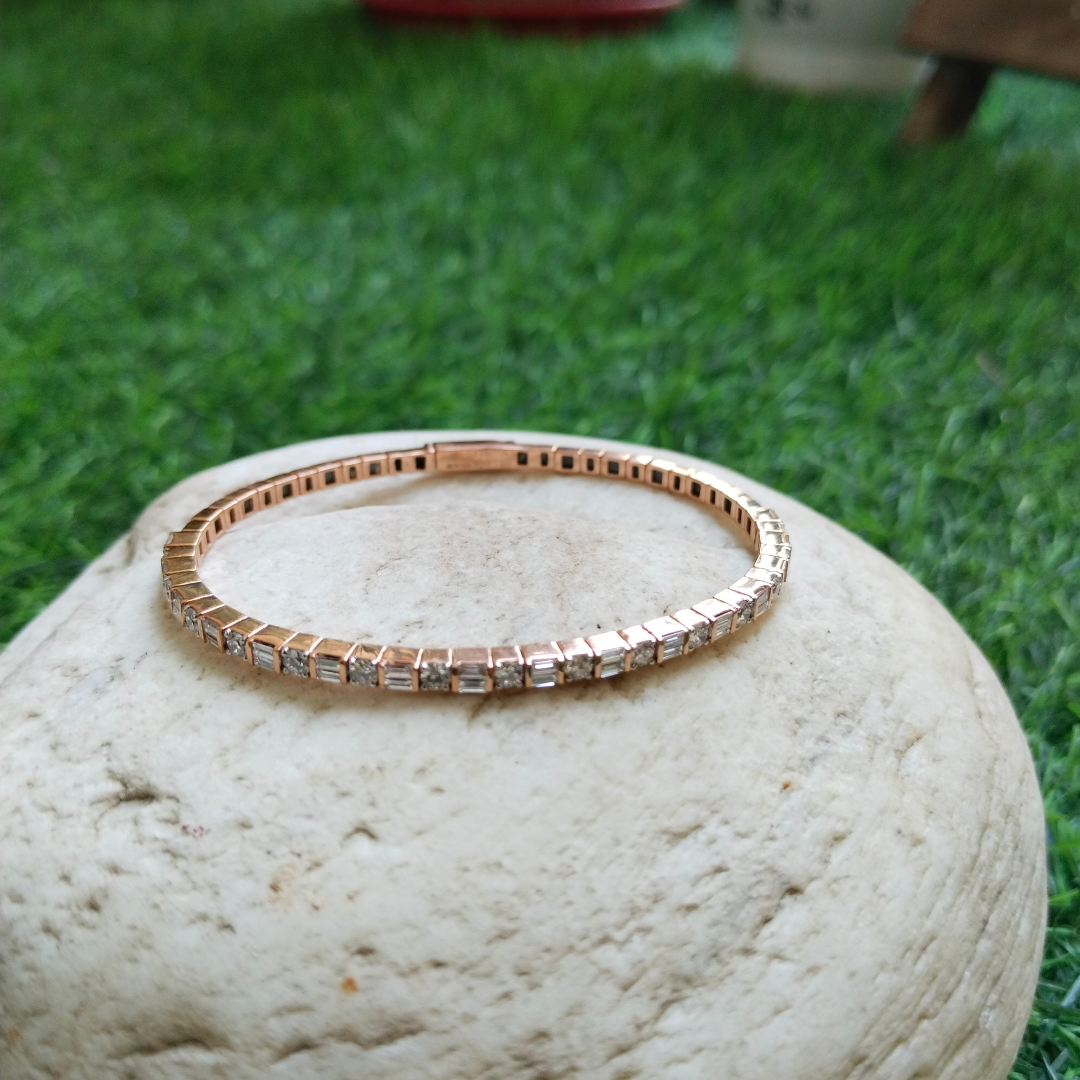 Delicate Bale Diamond Bracelet (Rose Gold)